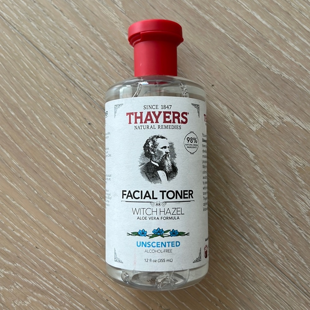 Thayer’s Witch Hazel Alcohol Free Toner - Aloe Vera
Formula - Unscented